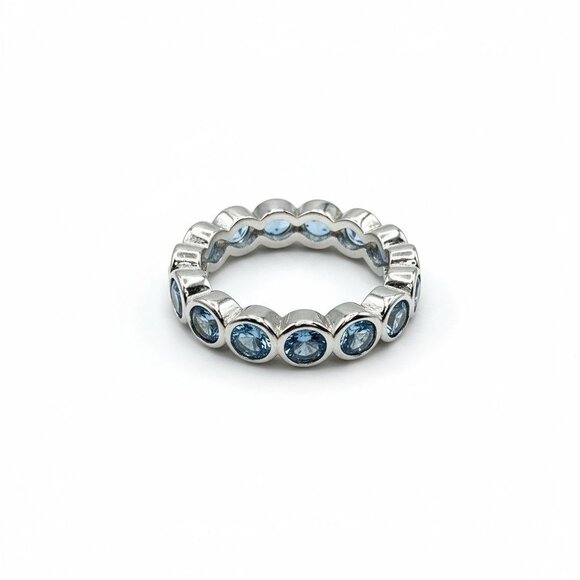 Ring Bomb Party Ring, NWOT, size 7, blue stones encircling silver color band - Picture 4 of 7